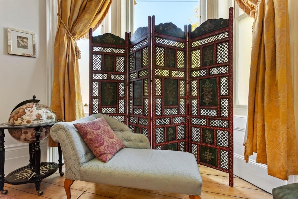 Luxurious Victorian, A Few Minutes From The Beach - Sleeps 2 Adults And Up To 3 Children Διαμέρισμα St Leonards-on-Sea Εξωτερικό φωτογραφία